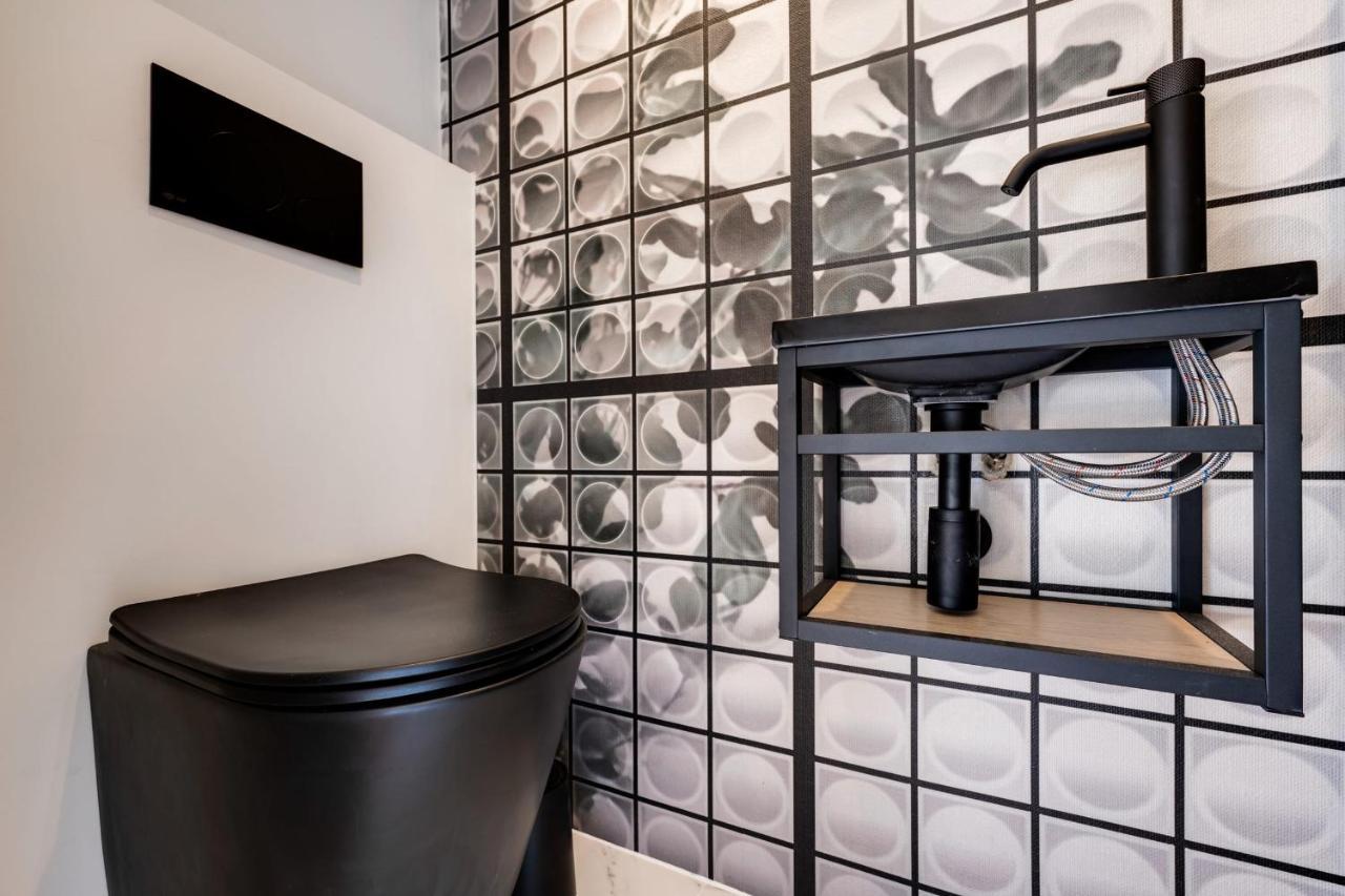 La Petite Suite - T1 In Duplex In The City Center Annecy Eksteriør billede